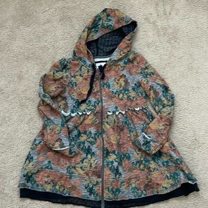 Evy’s Tree floral long hoodie with polka dot lace accents M